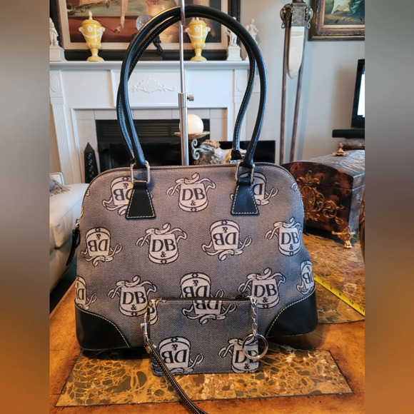 Dooney & Bourke Donegal Crest Logo Satchel Bag - Picture 2 of 13